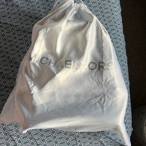 MK backpack barely used Like new